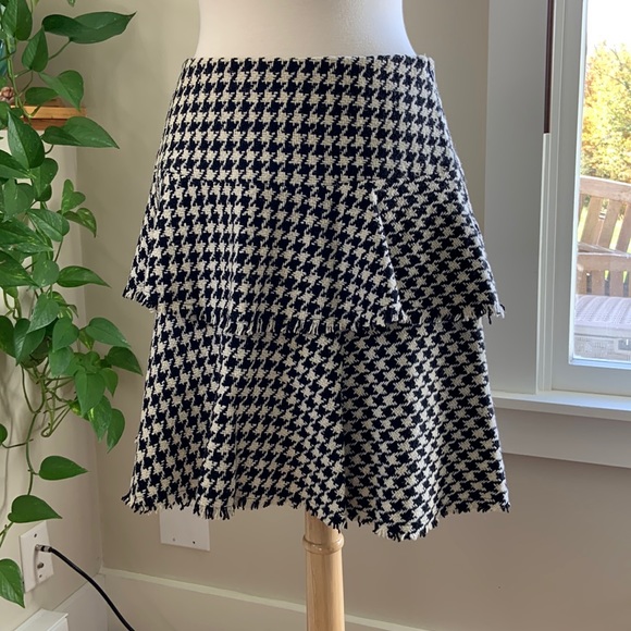 Trina Turk Dresses & Skirts - Trina Turk Tiered Houndstooth Skirt